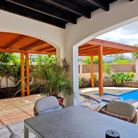 No 14 Santa Maria * Corralejo