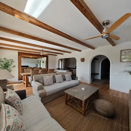 No 14 Santa Maria * Corralejo