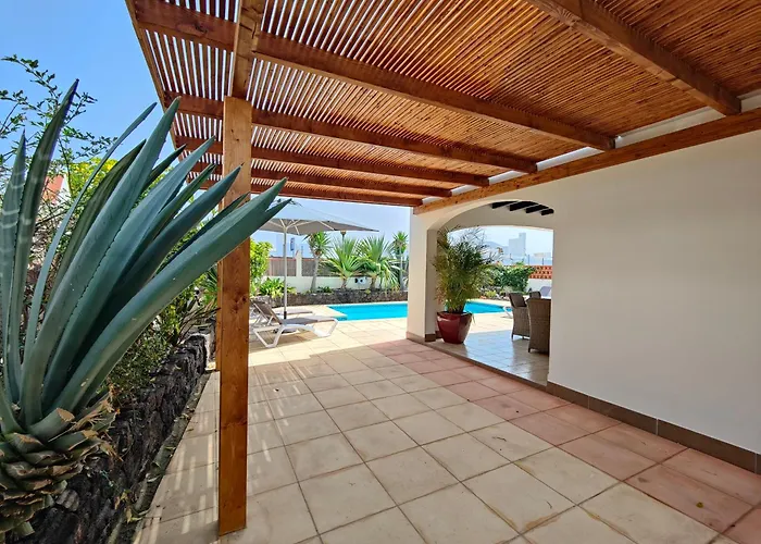 No 14 Santa Maria Villa *