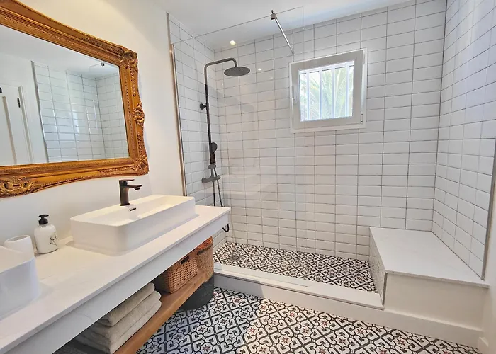 No 14 Santa Maria וילה