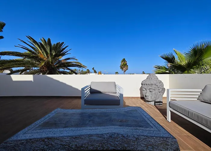 No 14 Santa Maria * קורלחו