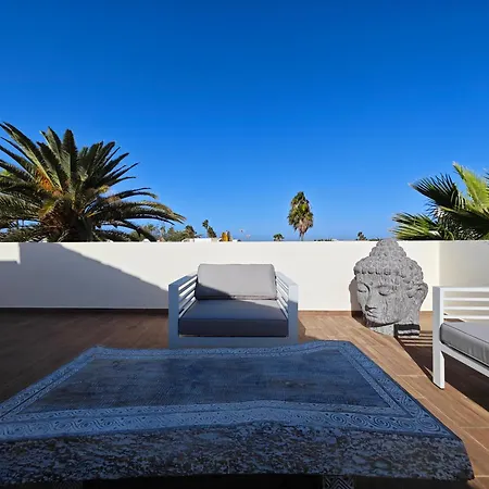 No 14 Santa Maria * Corralejo